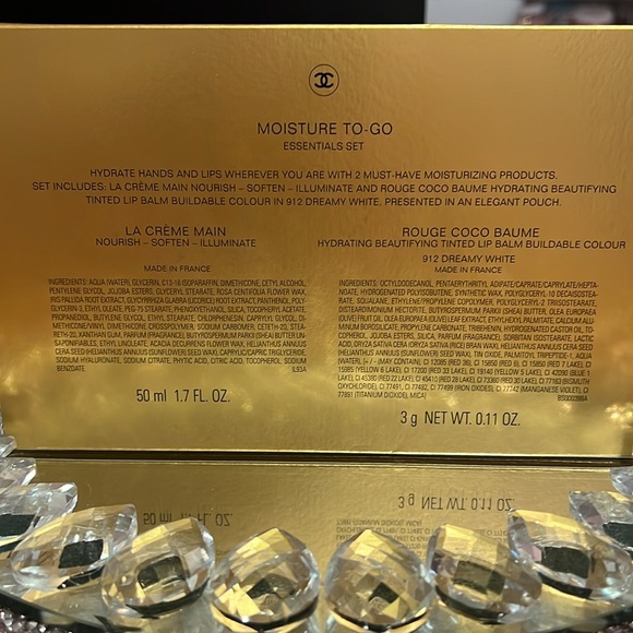 Chanel Moisture To Go Essentials Set - Picture 11 of 12